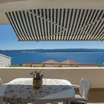 With Parking Space Lokva Rogoznica, - 22069 Apartman *
